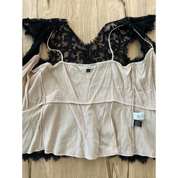 Diane Von Furstenburg Essex Black Lace Wrap Blouse Size 4 - Picture 5 of 10